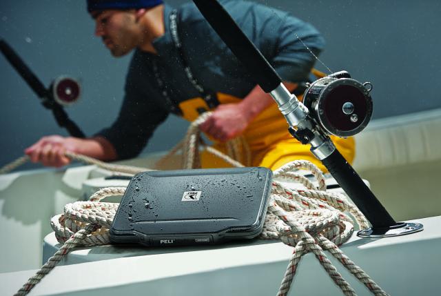 Odolný obal na iPad PELI 1065CC